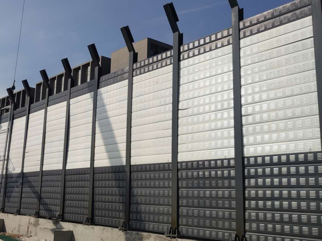 小區(qū)聲屏障-04