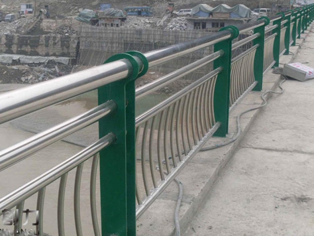 橋梁景觀護(hù)欄-02